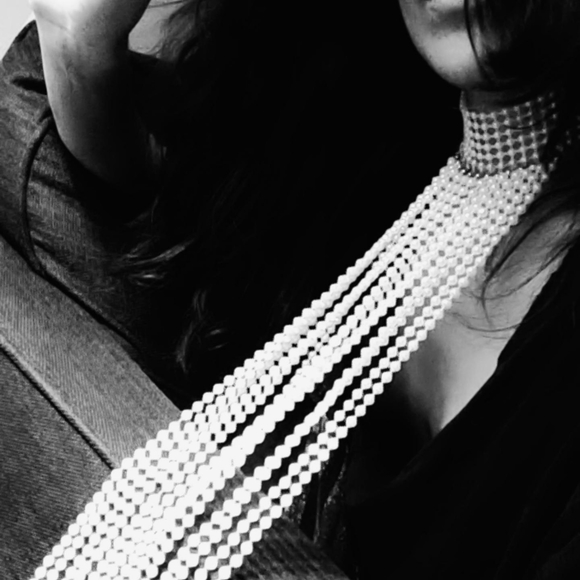 Jewelry - waterfall pearl Choker